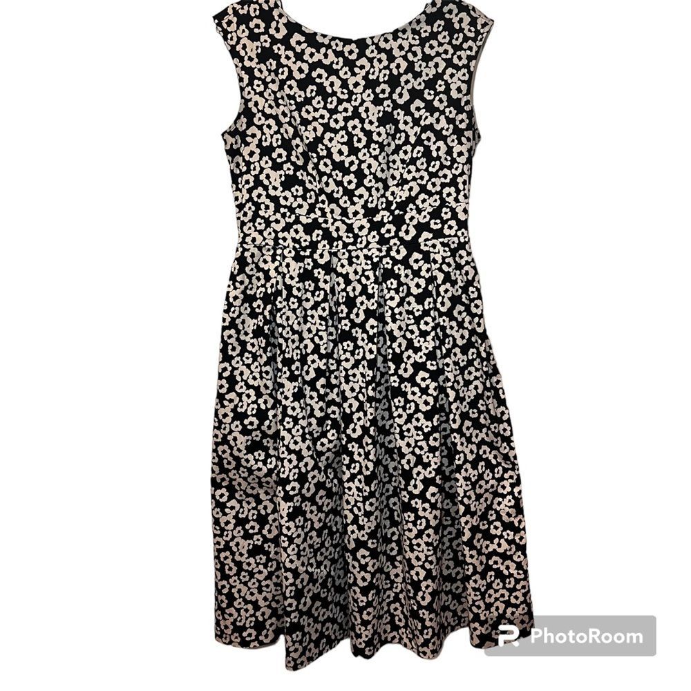 Sleeveless Black and White Floral Fit & Flare Dress